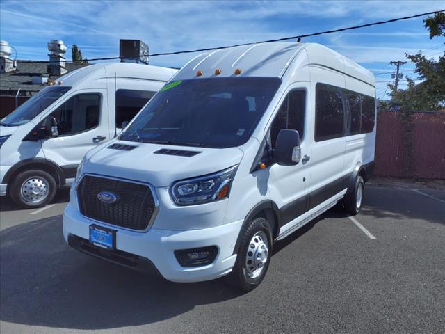 2023 Ford Transit-350 XLT