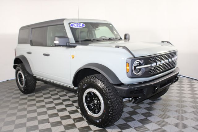 Used 2024 Ford Bronco 4-Door Badlands with VIN 1FMEE9BP8RLA42817 for sale in Kansas City, MO