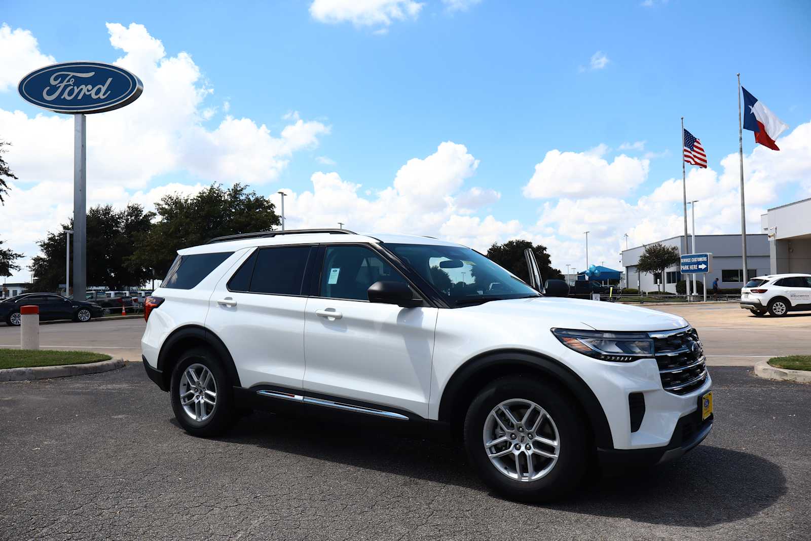 2025 Ford Explorer Active