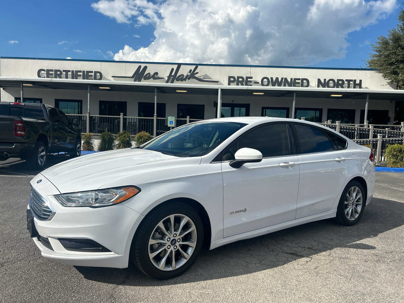 2017 Ford Fusion Hybrid SE