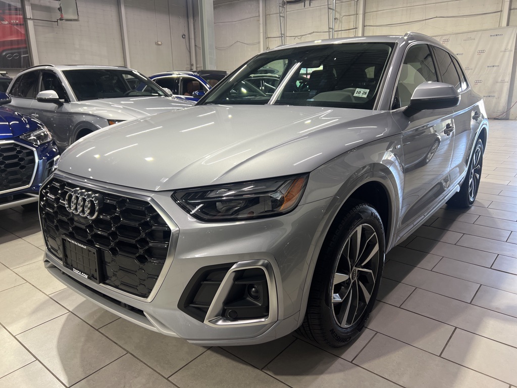 2024 Audi Q5 45 S line Premium Plus