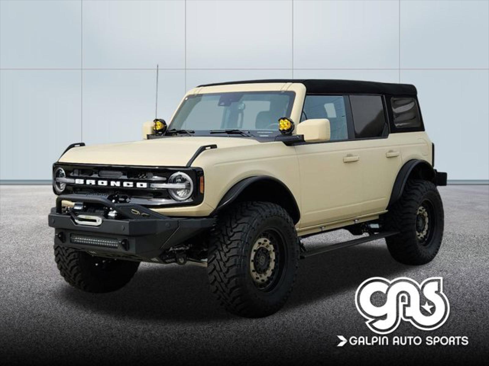 2023 Ford Bronco Outer Banks