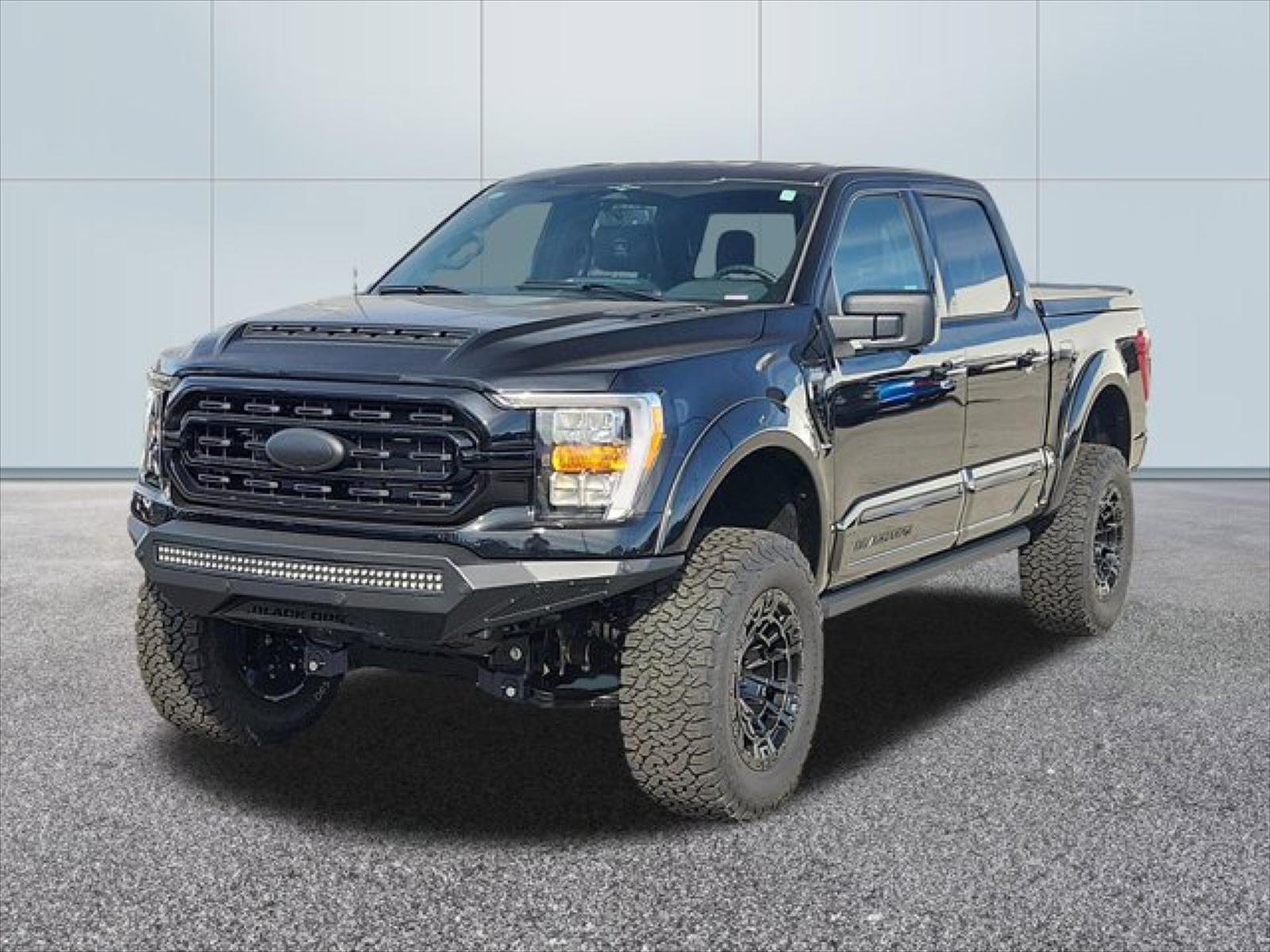 New 2023 Ford F-150 XLT