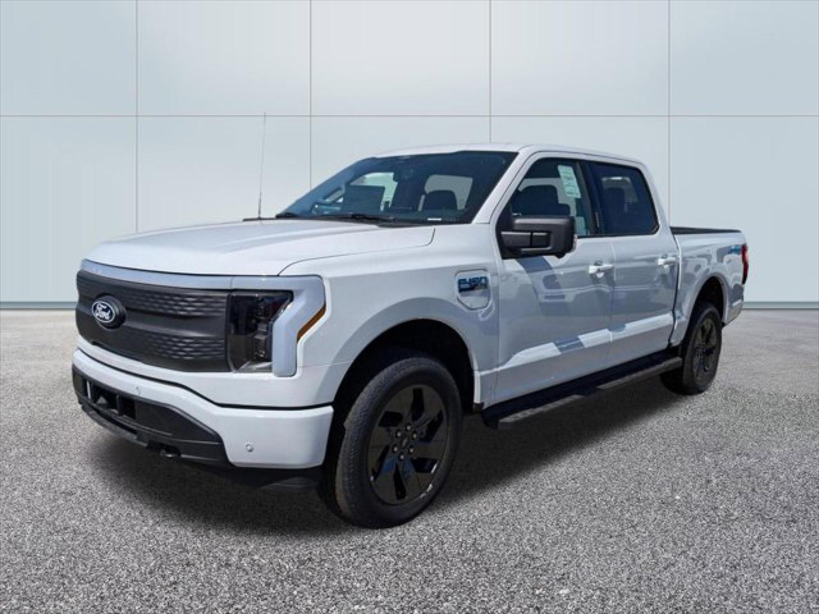 2024 Ford F-150 Lightning XLT