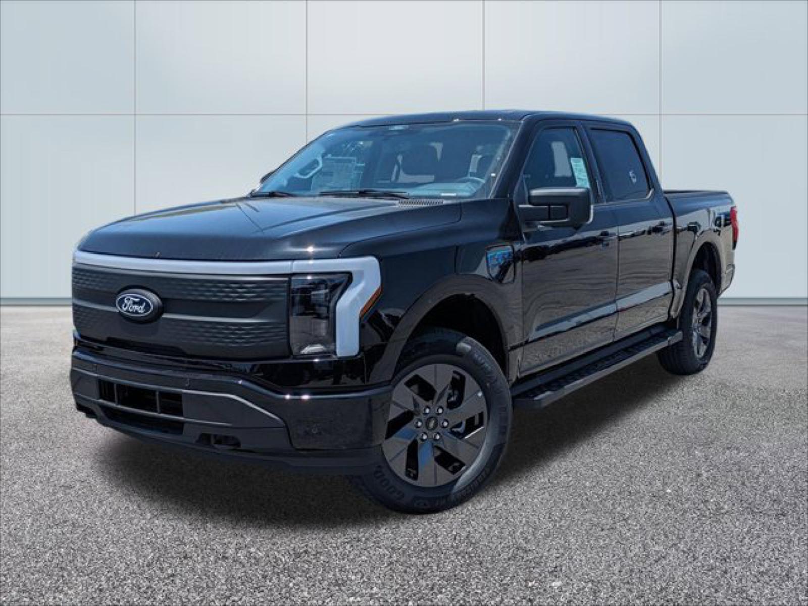 2024 Ford F-150 Lightning XLT