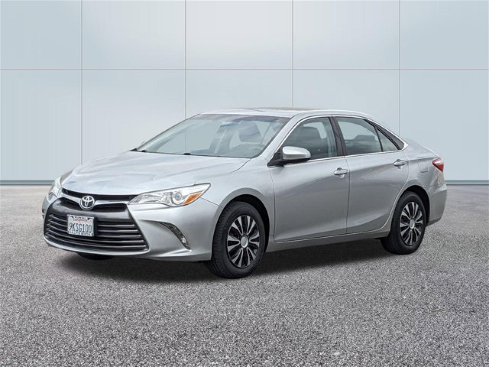 Used 2015 Toyota Camry LE