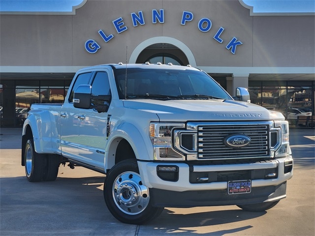 2022 Ford F-450SD Platinum