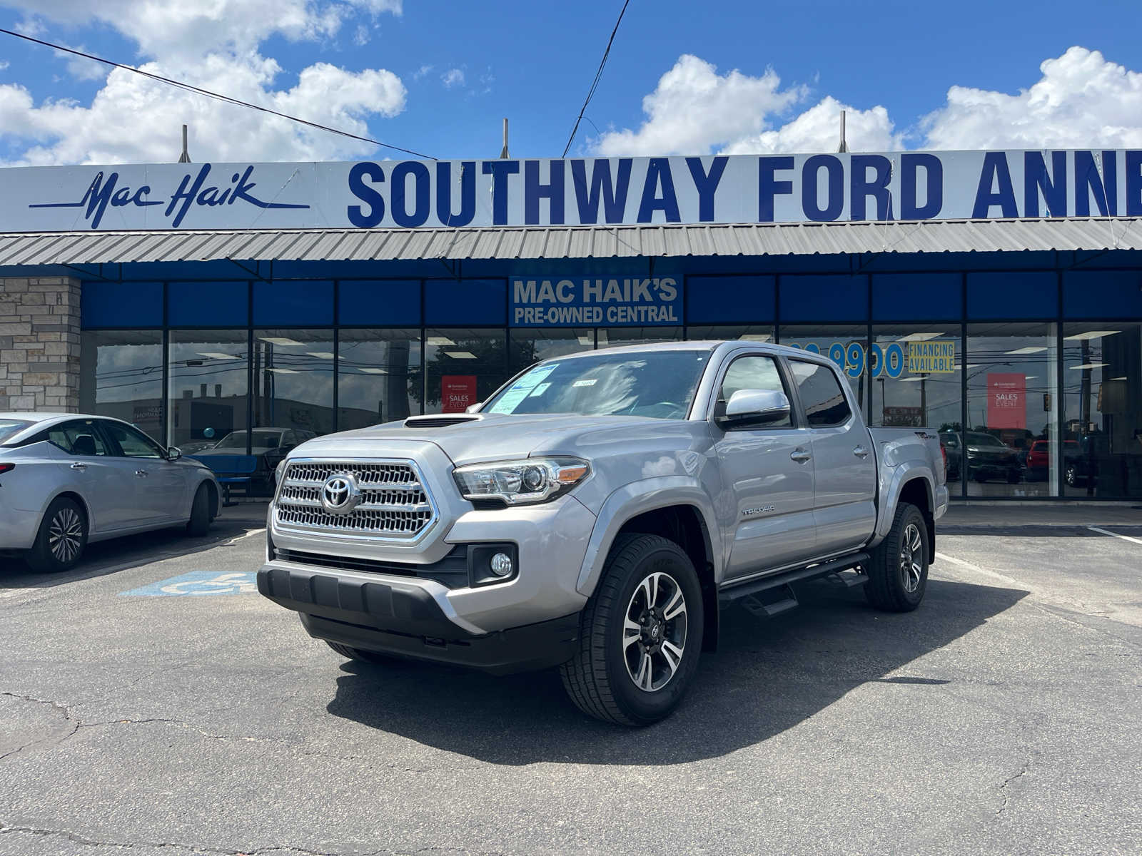 2016 Toyota Tacoma TRD Sport