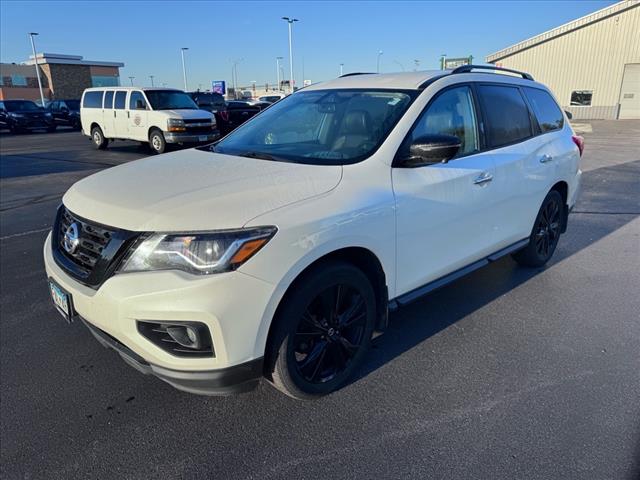 2018 Nissan Pathfinder SL