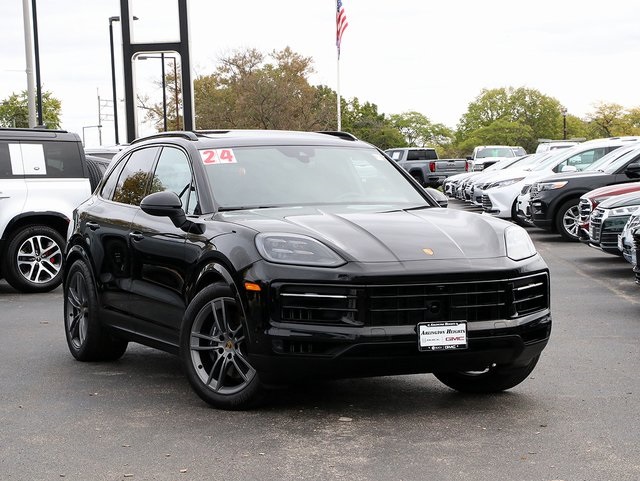 2024 Porsche Cayenne Base