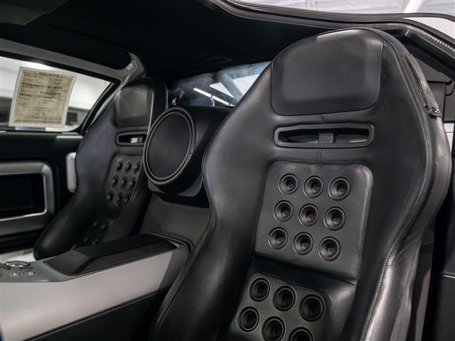 2005 Ford GT photo 10