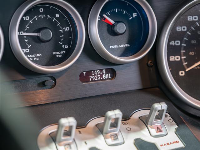 2005 Ford GT photo 13