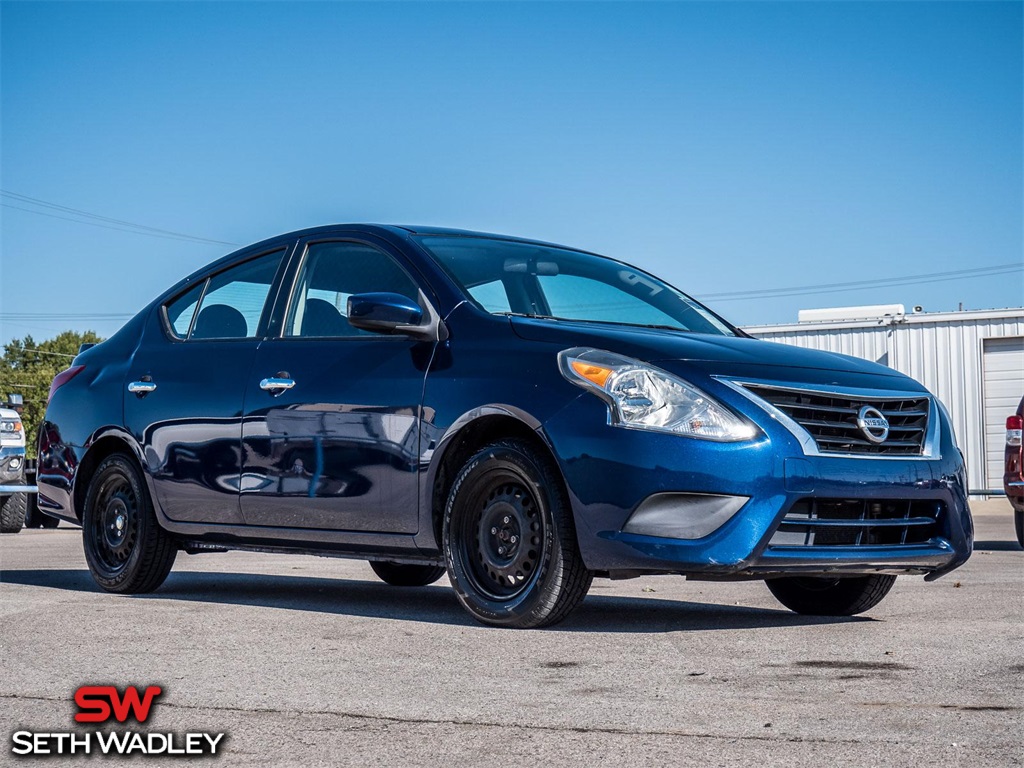 2019 Nissan Versa 1.6 SV