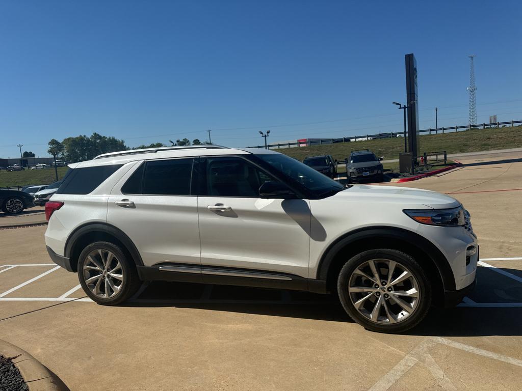 2021 Ford Explorer Platinum