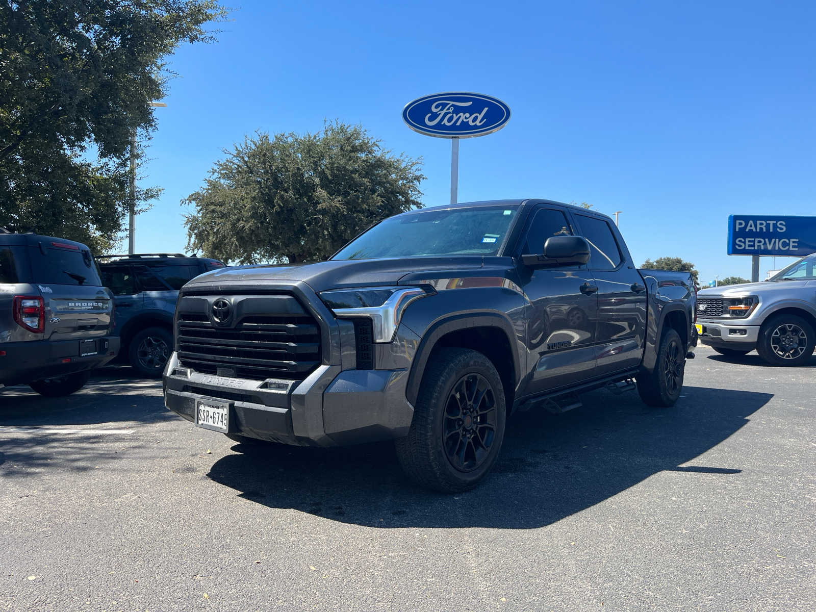 2023 Toyota Tundra 2WD SR5