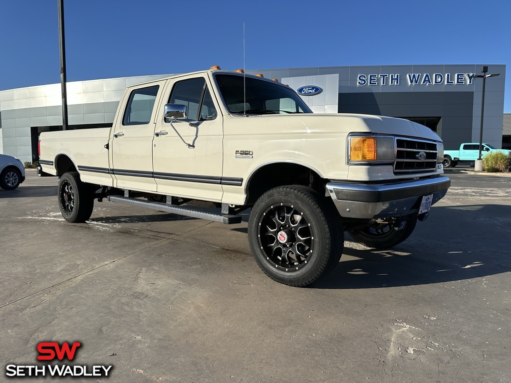 1990 Ford F-350 XLT LARIAT