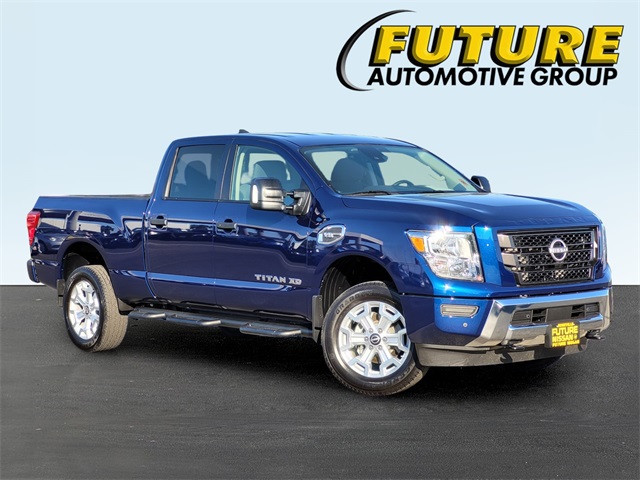 2024 Nissan Titan XD SV