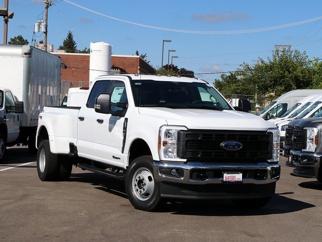 2024 Ford F-350SD XL