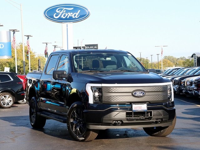 2024 Ford F-150 Lightning XLT