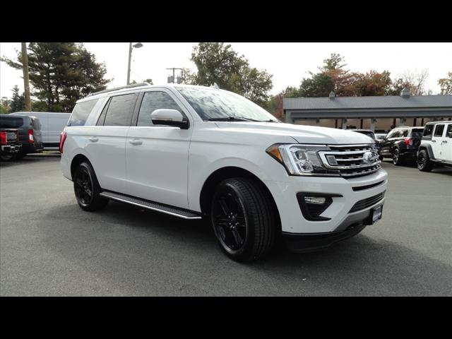 2021 Ford Expedition XLT photo 3