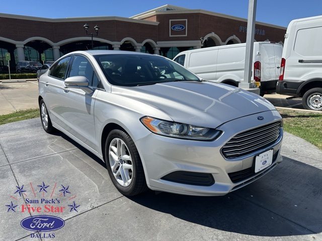 Used 2016 Ford Fusion SE