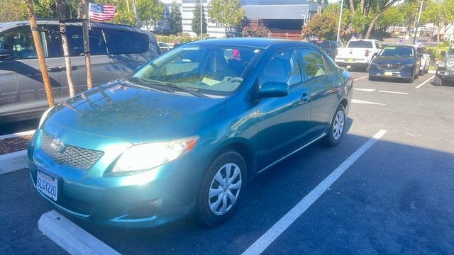 2010 Toyota Corolla LE