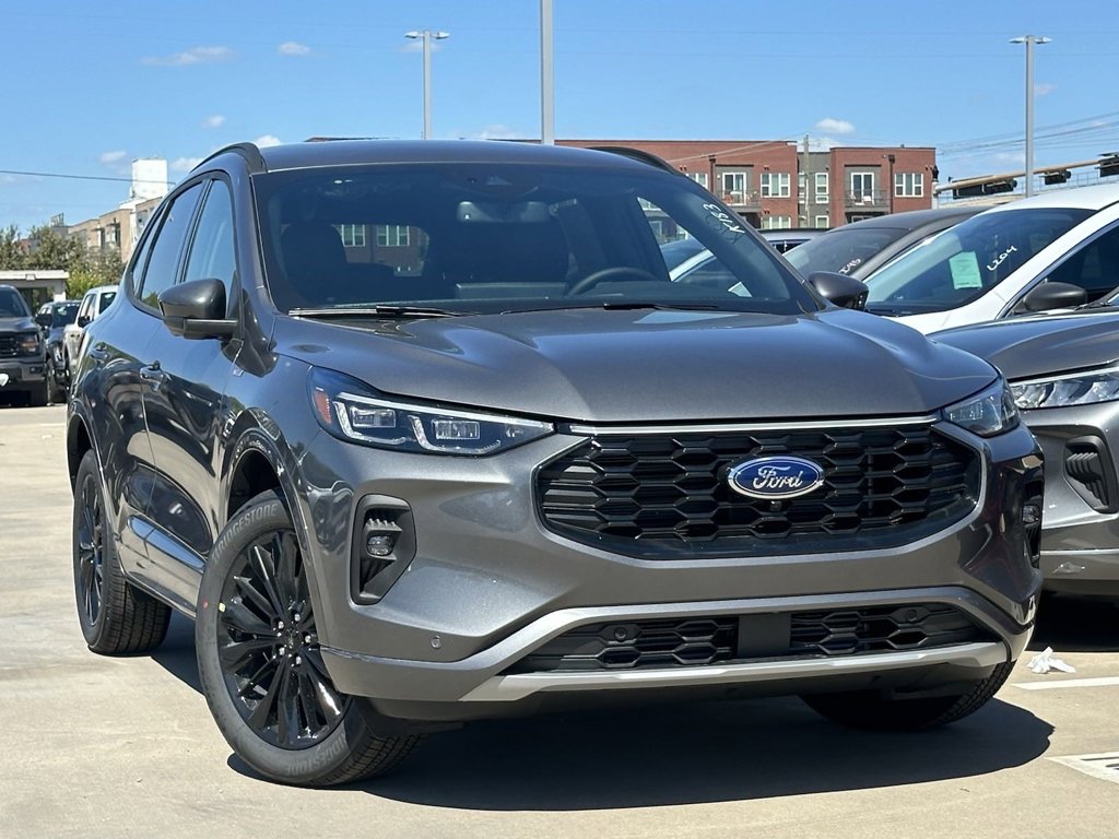 2024 Ford Escape ST-Line Elite