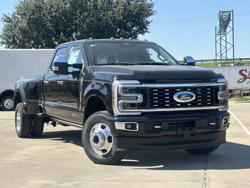 2024 Ford Super Duty F-350 DRW Platinum