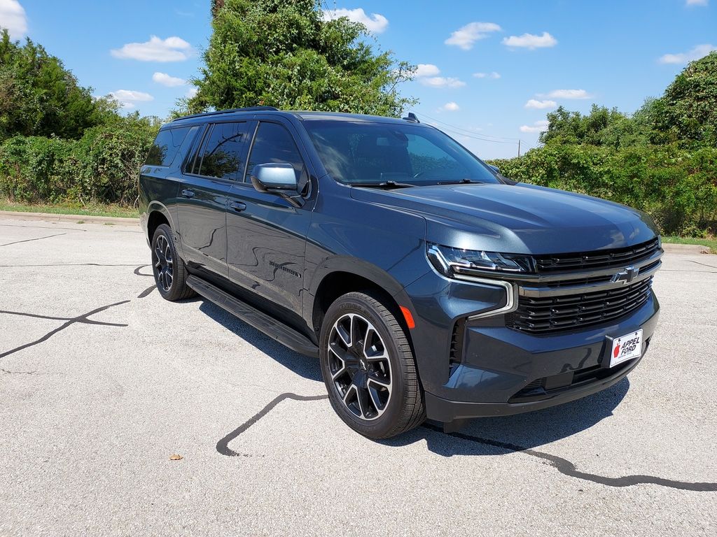 2021 Chevrolet Suburban RST