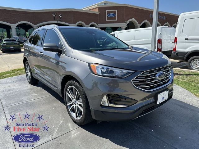 2022 Ford Edge Titanium