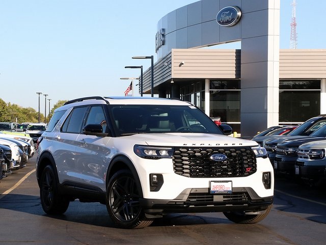 2025 Ford Explorer ST