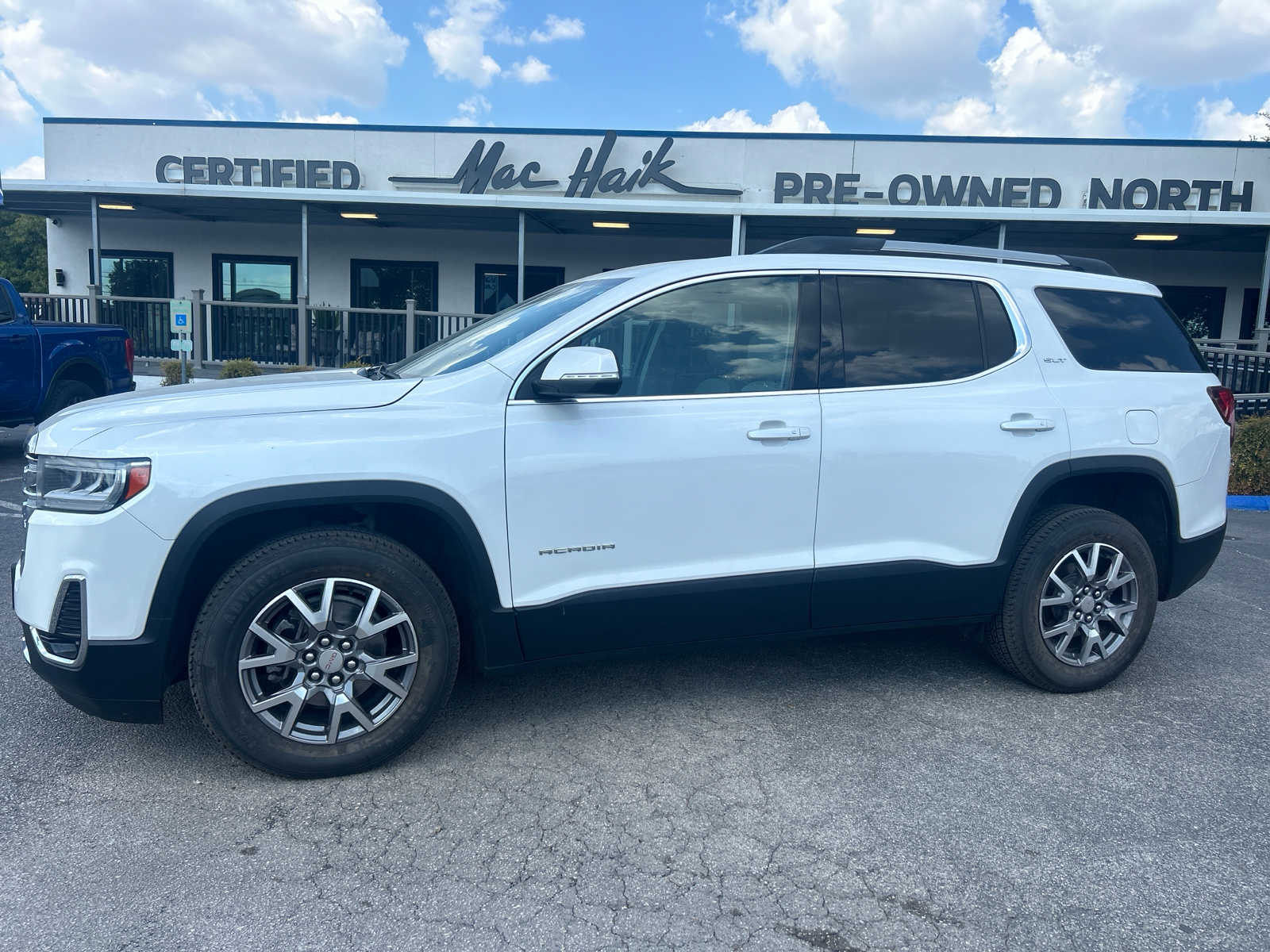 2020 GMC Acadia SLT