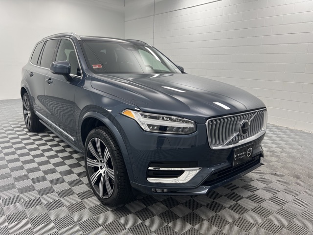 2025 Volvo XC90 B6 Plus 7-Seater