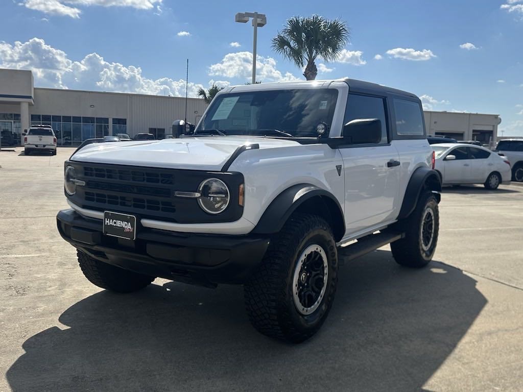 2023 Ford Bronco Base