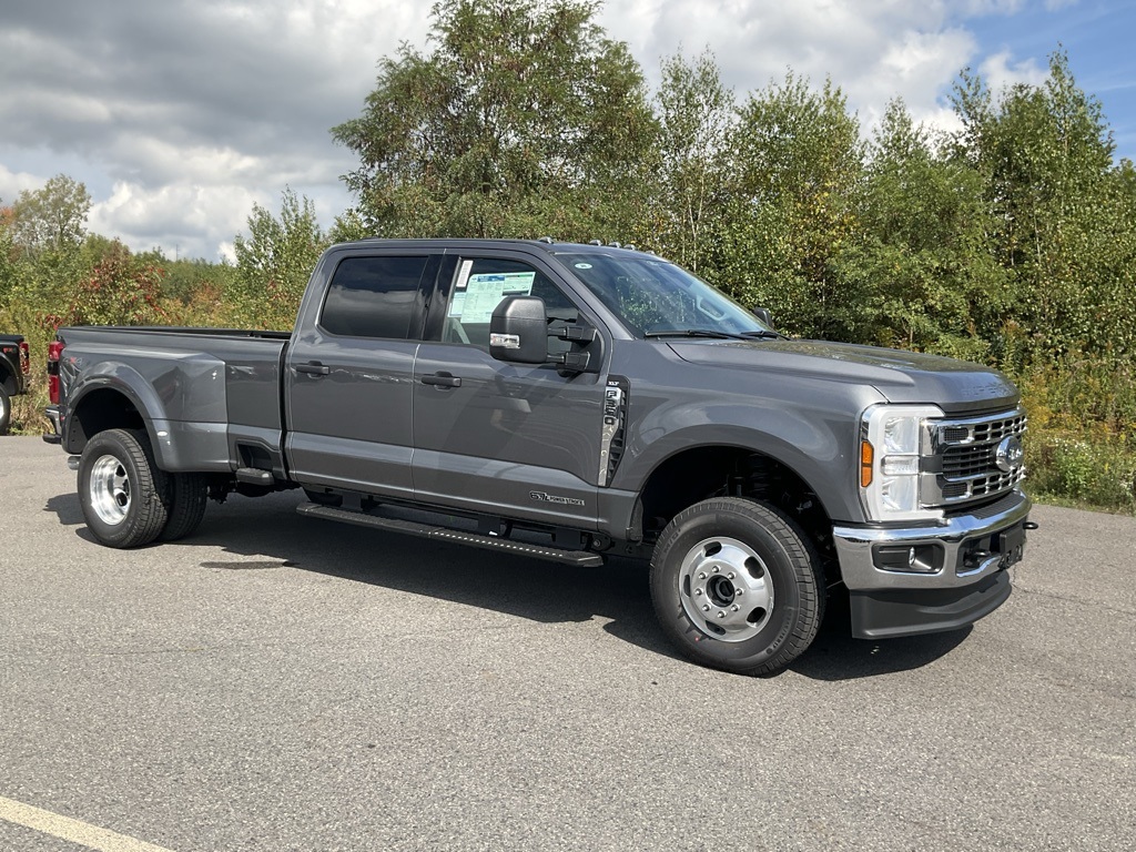 2024 Ford F-350SD XLT