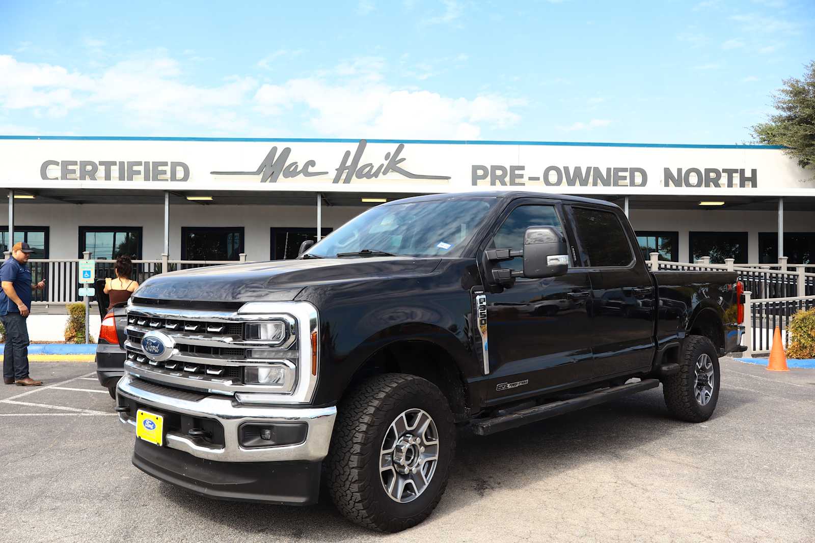 2023 Ford Super Duty F-350 SRW LARIAT