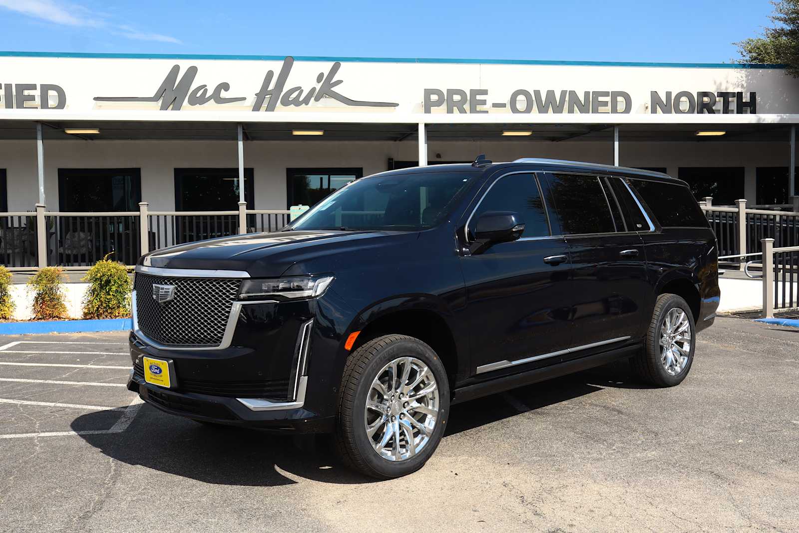 2023 Cadillac Escalade ESV 4WD Premium Luxury