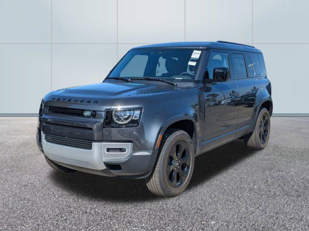 2025 Land Rover Defender 110 P300