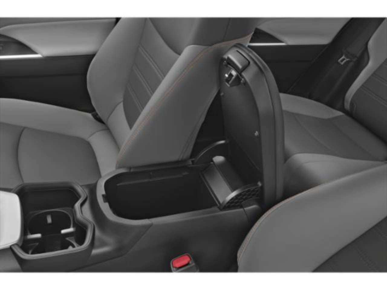 2023 Toyota RAV4 XLE - Photo 14