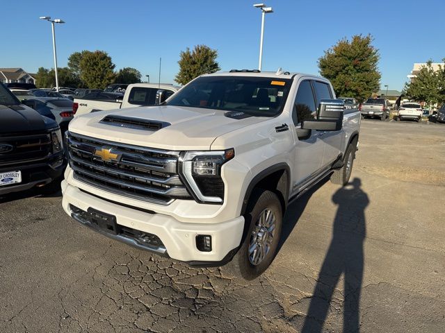 Used 2024 Chevrolet Silverado 2500HD High Country with VIN 1GC4YREYXRF186055 for sale in Kansas City