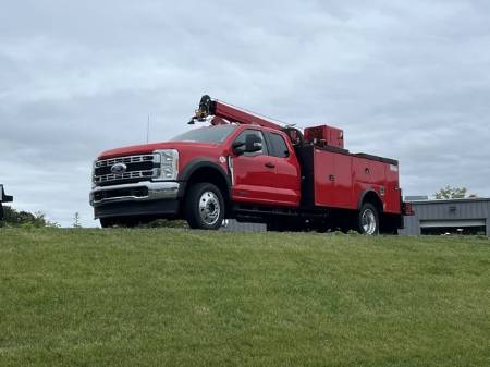 2024 Ford F-550SD XLT