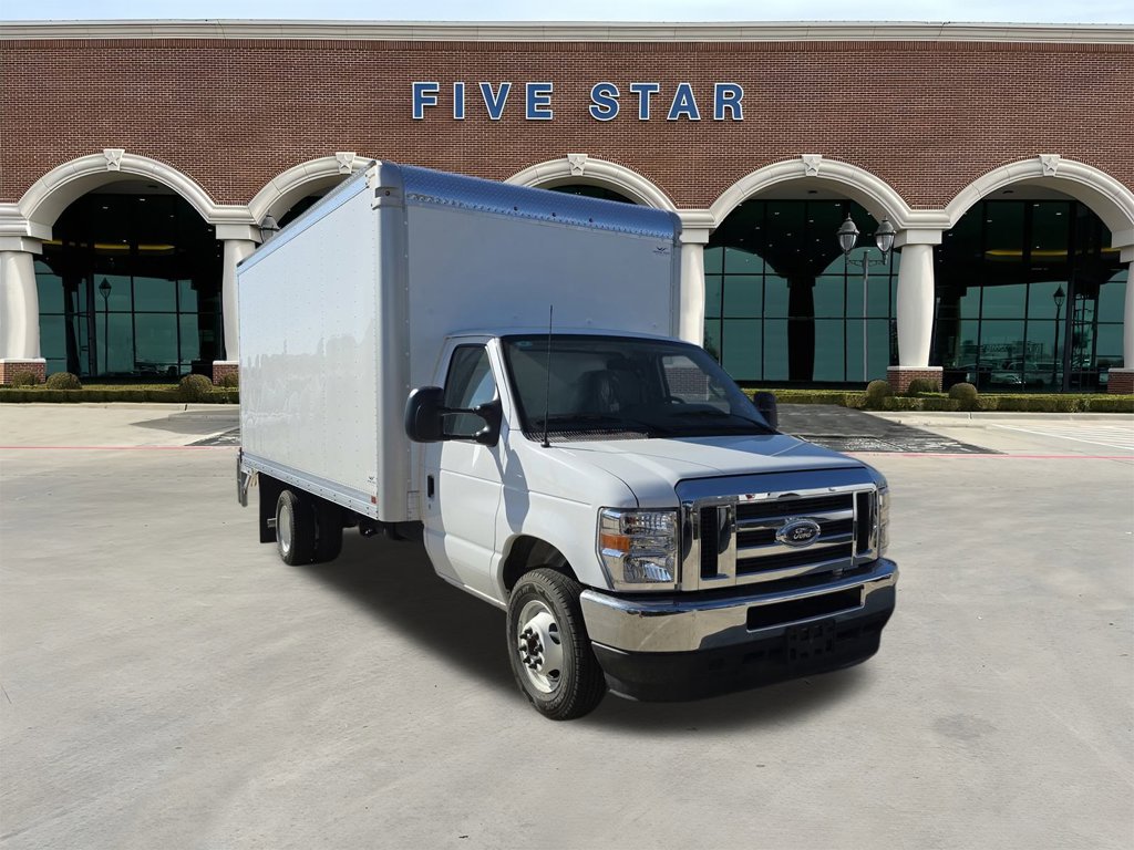 2025 Ford E-Series 16' Box Truck With Power Lift Gate