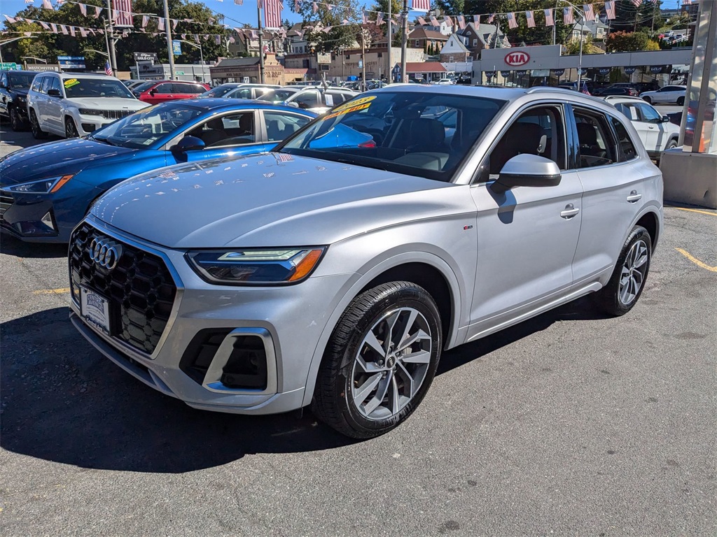 2023 Audi Q5 45 S line Premium Plus