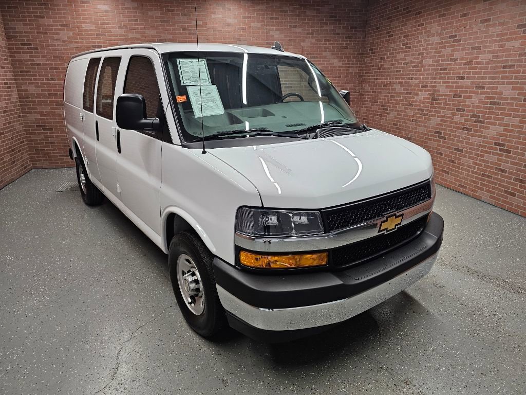 2022 Chevrolet Express Cargo Van Work Van