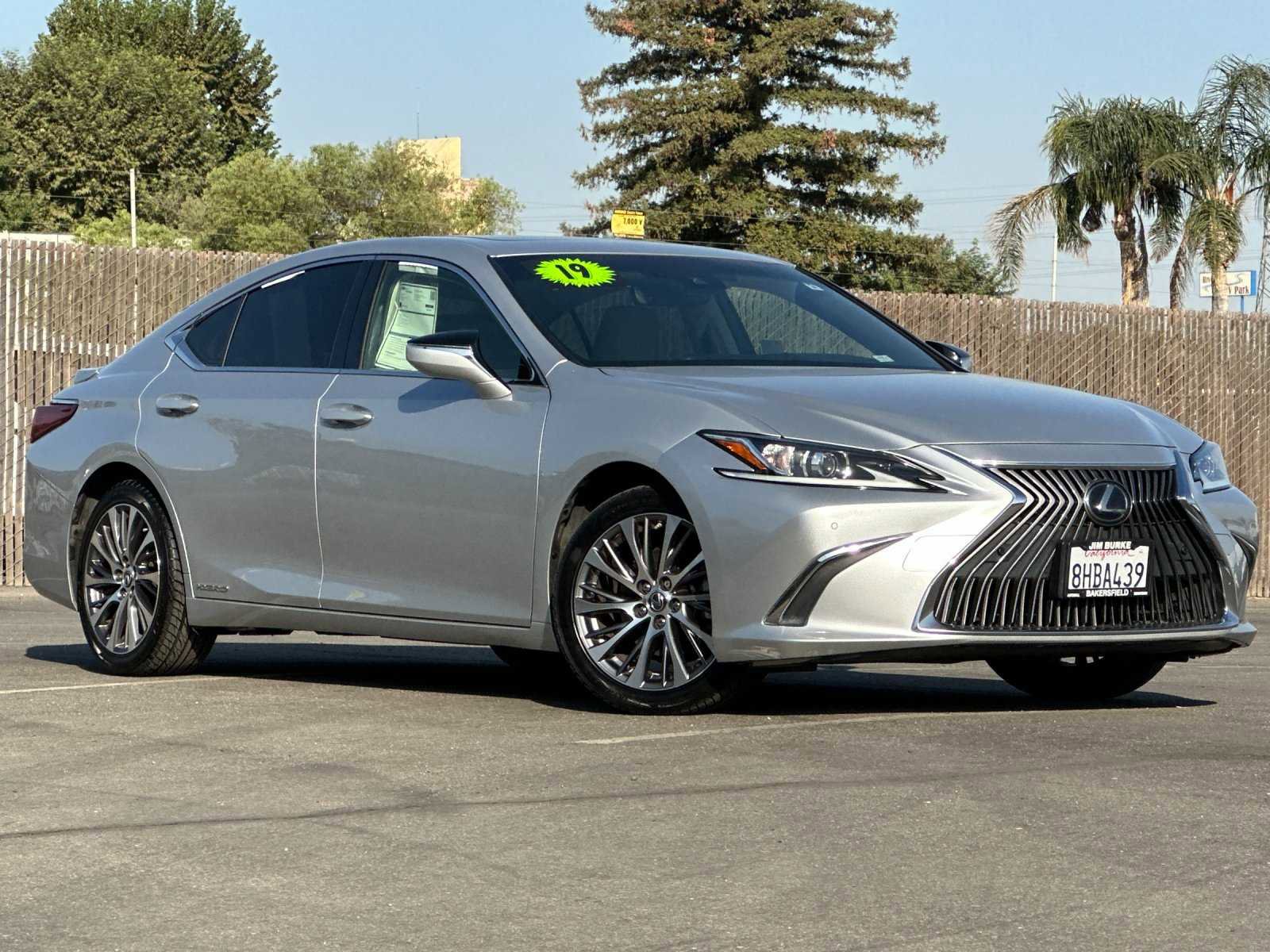 2019 Lexus ES LUXU