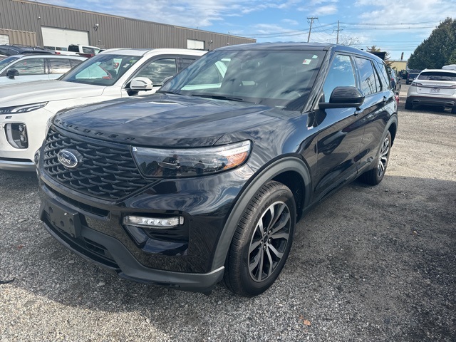 2022 Ford Explorer ST-Line