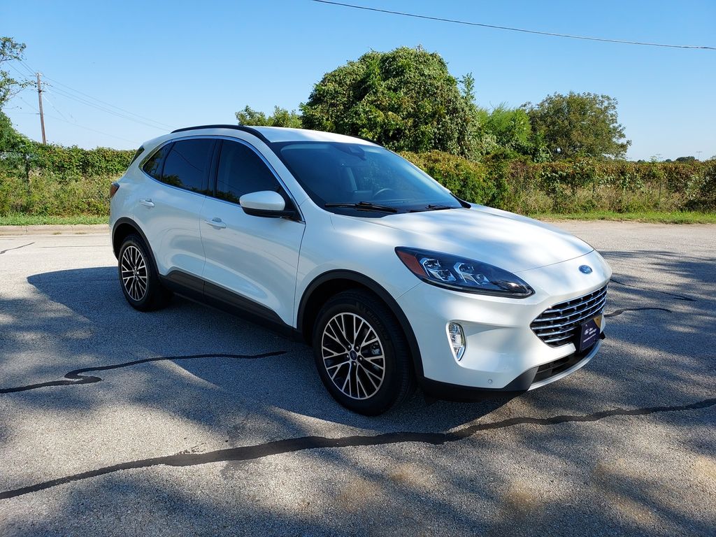 2022 Ford Escape Hybrid Titanium Plug-In Hybrid