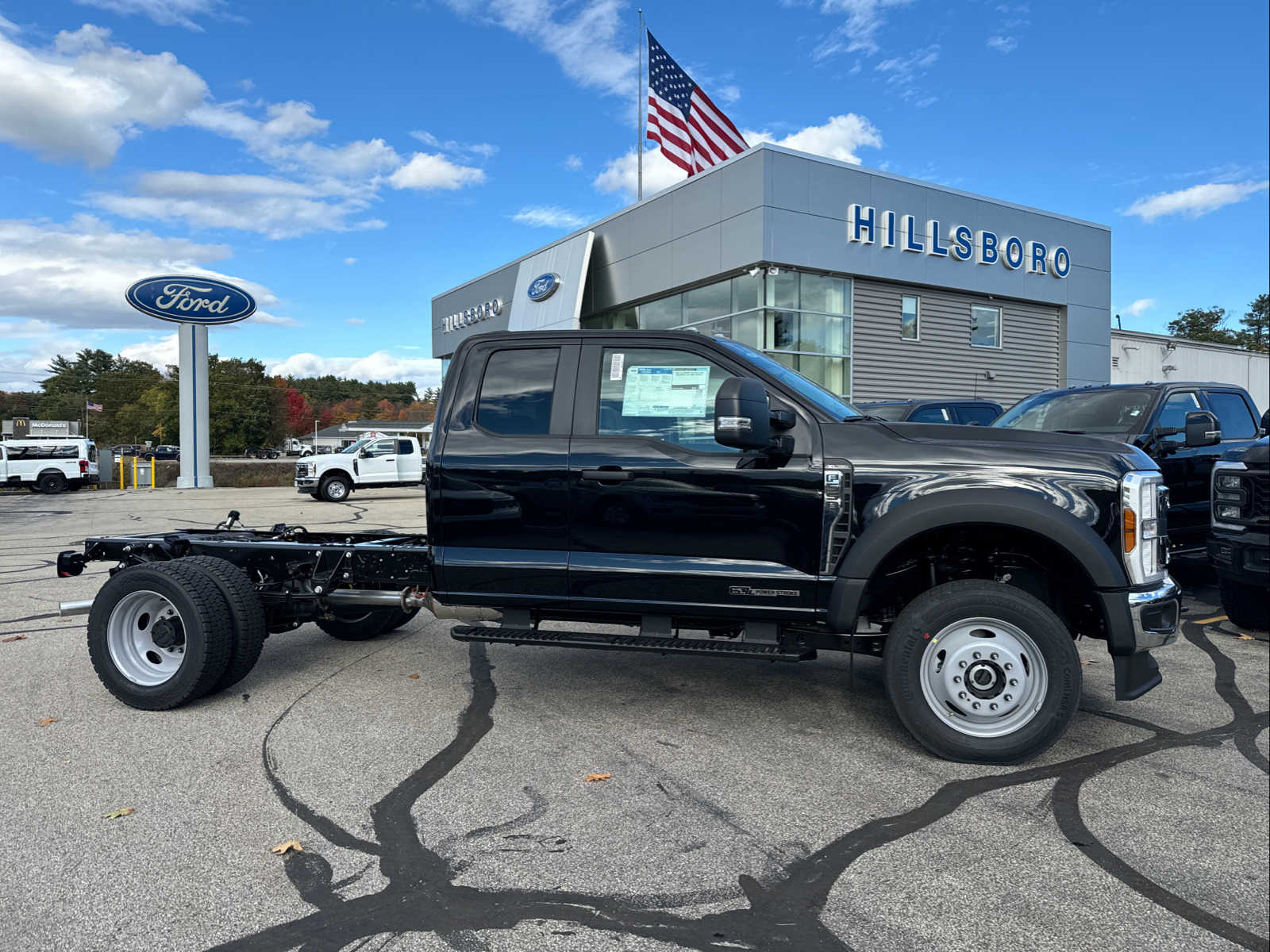 2024 Ford Super Duty F-550 DRW XL 4WD SuperCab 168 WB 60 CA