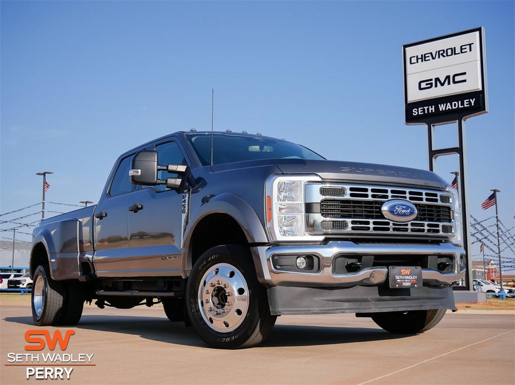 2023 Ford F-450SD XLT