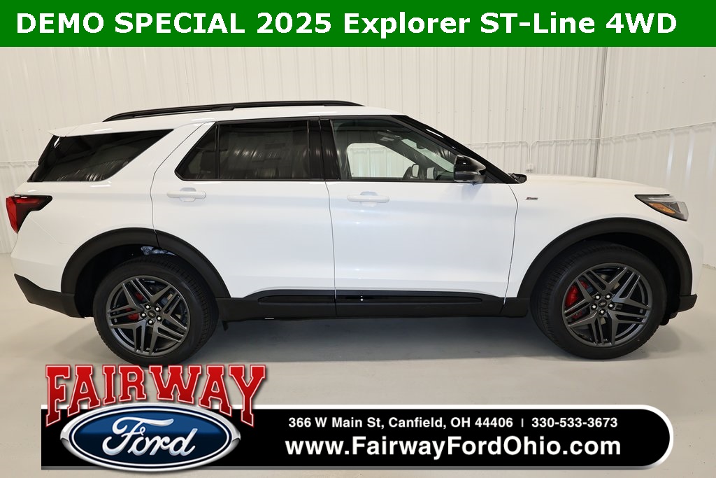 2025 Ford Explorer ST-Line